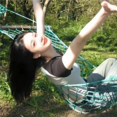 屏住呼吸:挑战冰潜纪录
